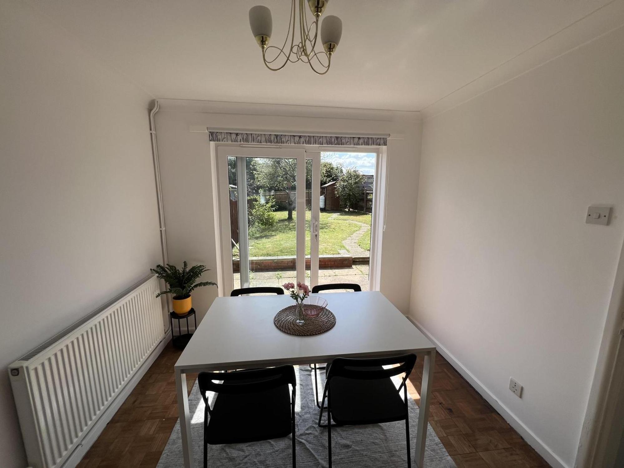 Charming 3-Bed House In Leighton Buzzard Villa Dış mekan fotoğraf